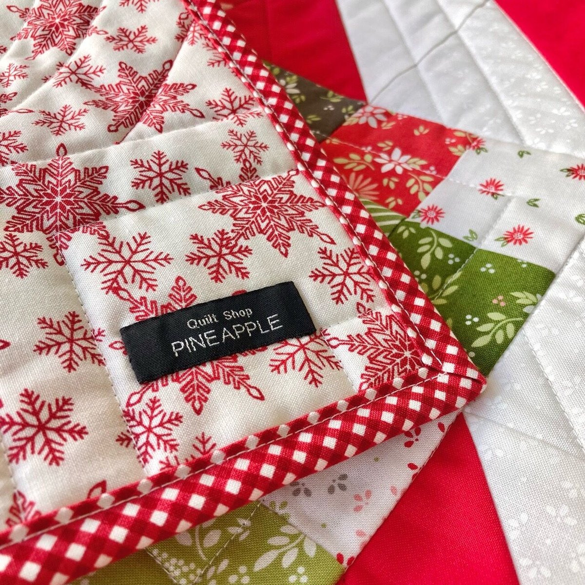 パッチワークキルト タペストリー☆すとろべりーガール様おまとめ品