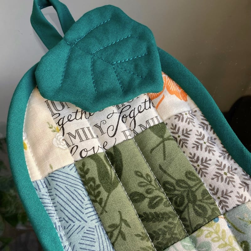 手縫い製 キルトマット ブティ トプラント すずらん テディベア 【公式