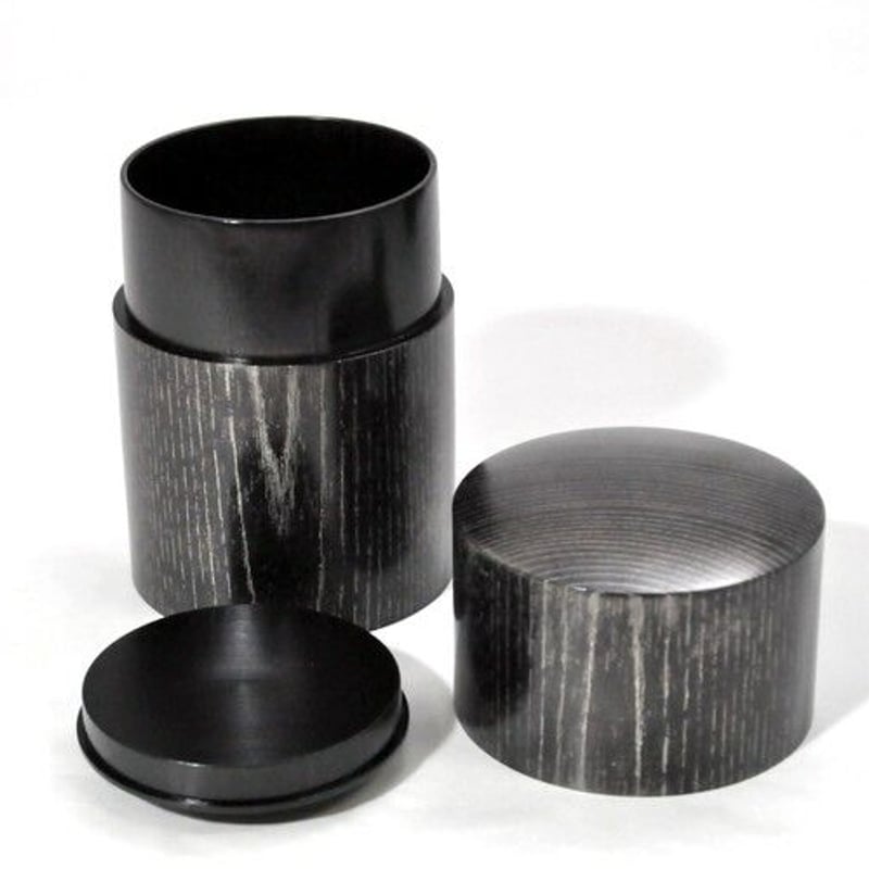 SX-0645 欅 共木茶筒 黒摺 PLATINUM 山中塗 嘉匠菴 | 嘉匠菴 STORE SX-0645 欅 共木茶筒 黒摺 PLATINUM 山中塗 嘉匠菴 | 嘉匠菴 STORE
