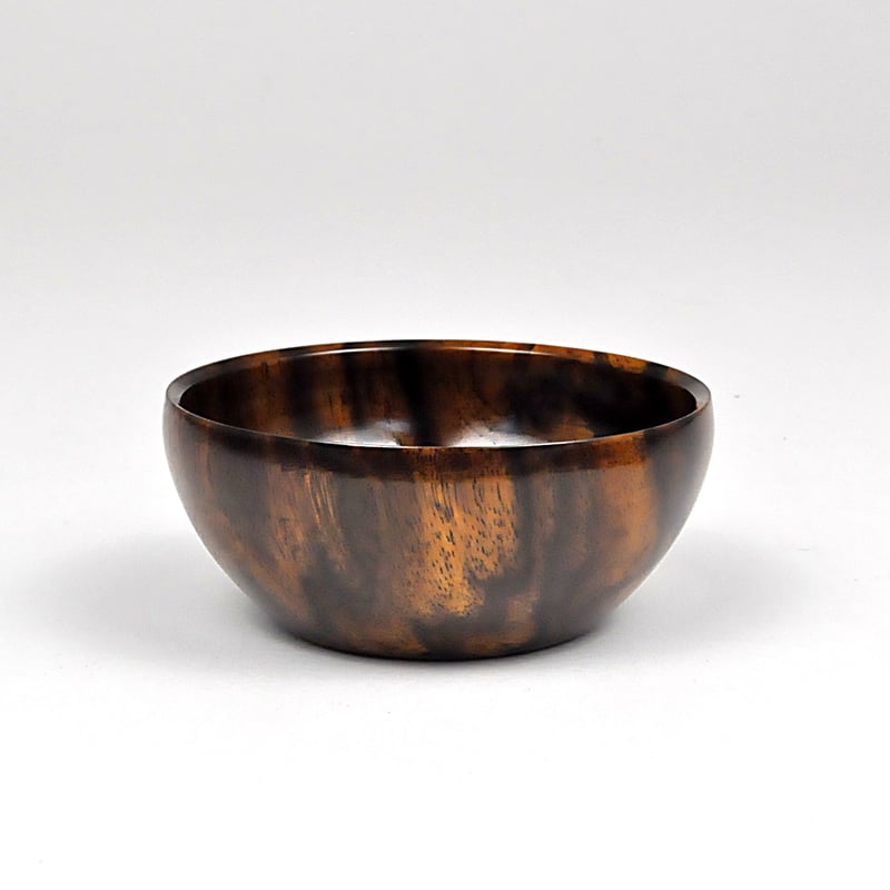 □佐竹 一夫作 黒柿 ぐい呑 孔雀杢（桐箱入）SR-1204 | 嘉匠菴 STORE