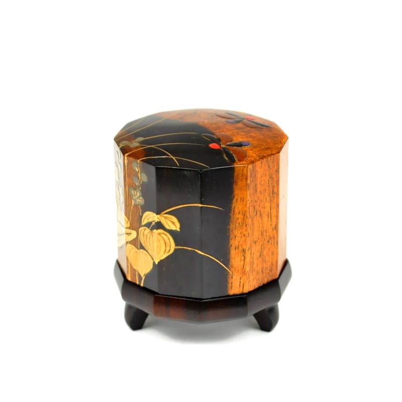 □山中漆器 嘉匠菴 中村 孝也作「黒柿12角香合 水草にほたる」な