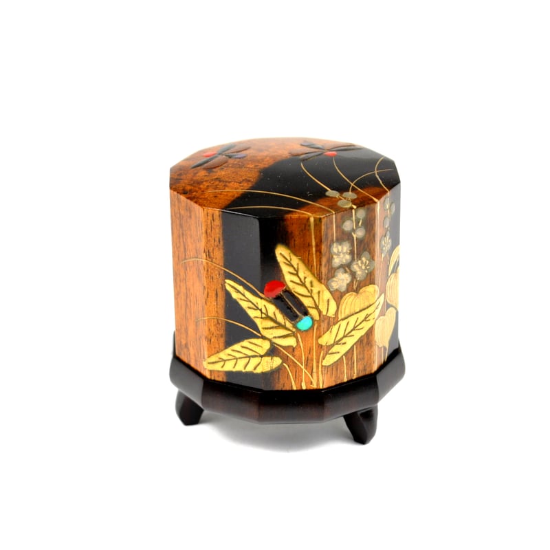 漆器 香合 金箔装飾 角型　中村宗悦　蔦蒔絵　黒柿入角香合 漆器 香合 金箔装飾 角型 中村宗悦 蔦蒔絵 黒柿入角香合 - メルカリ