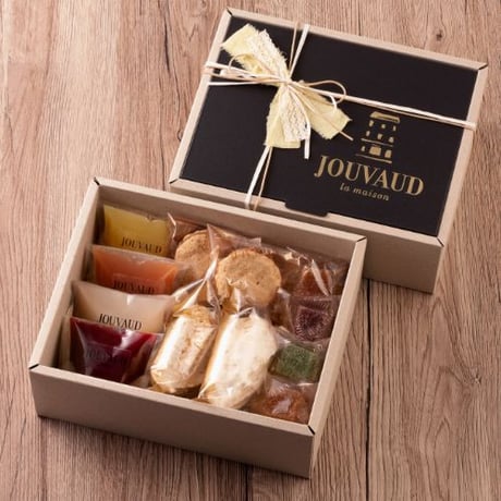 50 gâteaux de pâtissiers フランス語版 新品未読品 50 gâteaux de pâtissiers フランス語版 未読品 CATEGORY 3000円