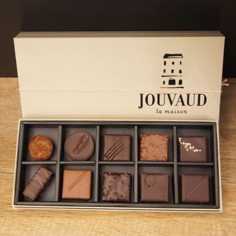 アソートショコラ10プラリネ※アルコール入り | ラ・メゾン・ジュヴォー