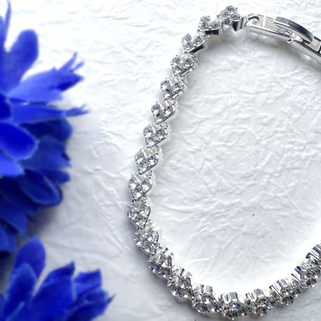 HEARTS BRACELET