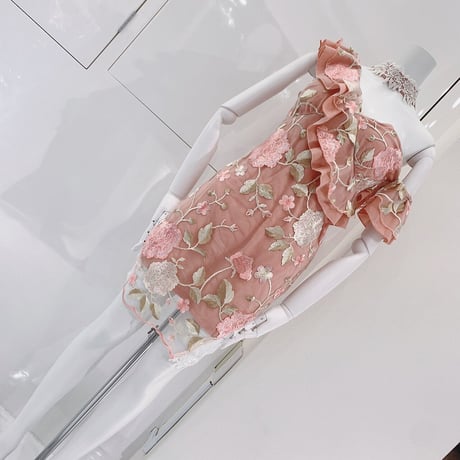 ▽ワンショル花刺繍ドレス