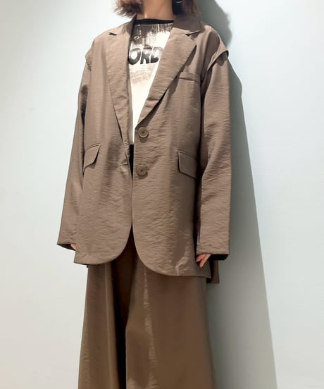 【R2601-TJK970】 Detachable sleeves jacket  (1741085）