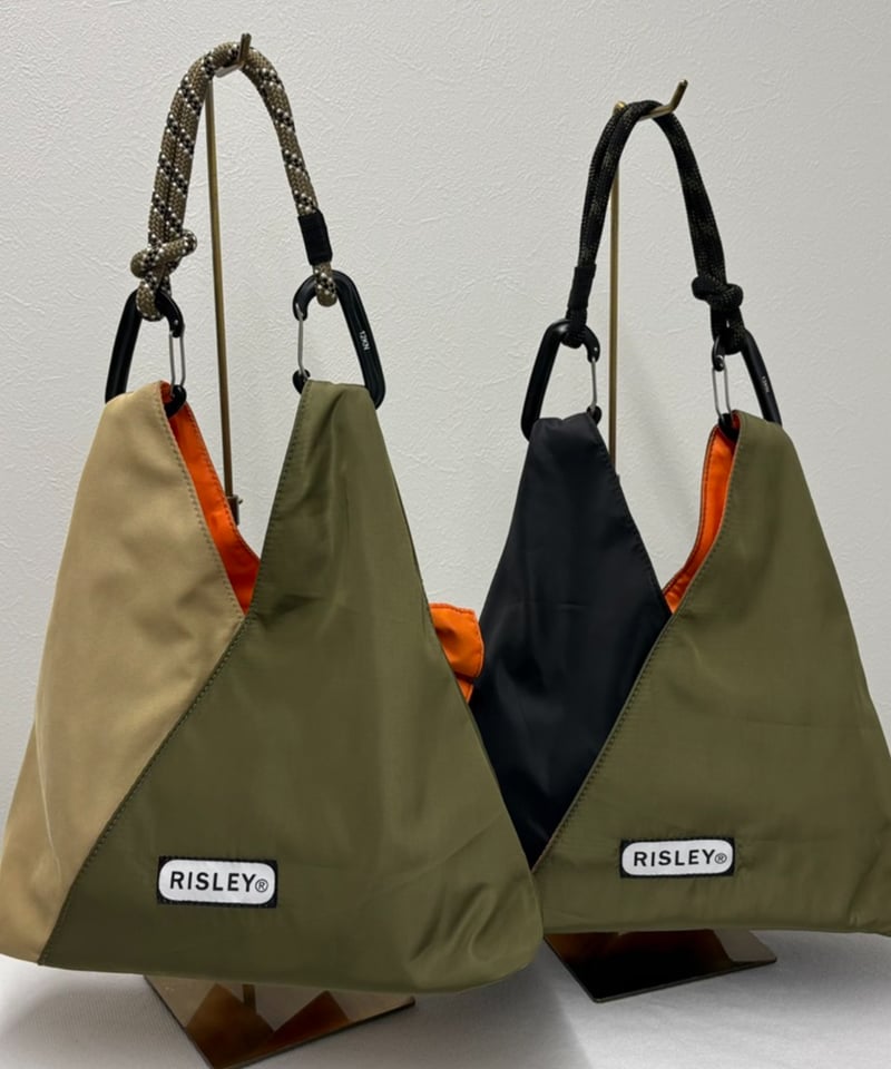 R2501-TFB44】Bicolor triangle mini bag with fri