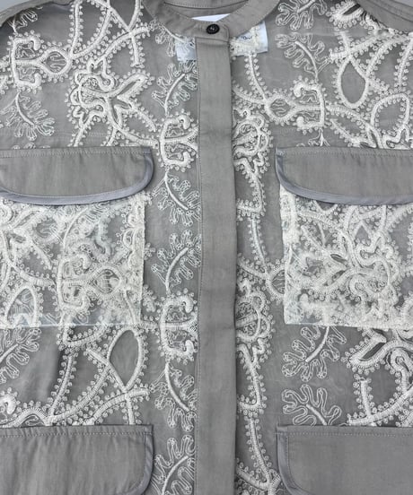 【R2603-NRJ1052】 Sleeveless lace jacket (1741136）
