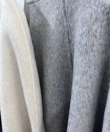 【R2503-RPO826】 Reversible wool poncho coat（1680046）
