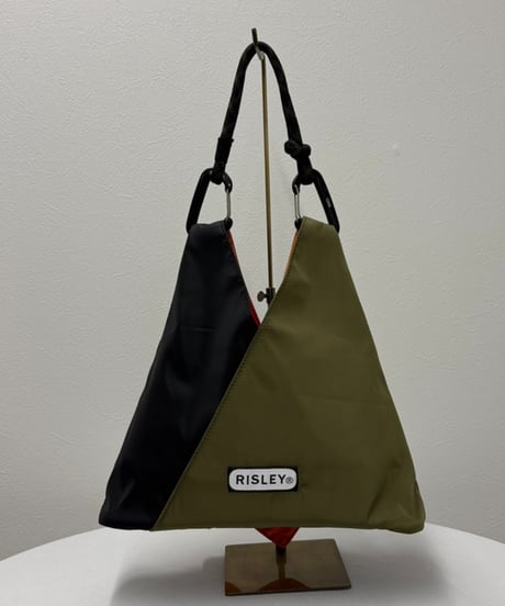 【R2501-TFB44】Bicolor triangle mini bag with frills (1740977)