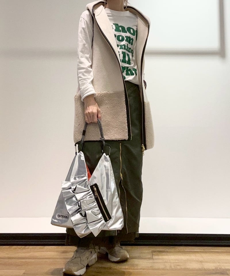 R2601-TFB37】Triangle mini bag with frills（1740