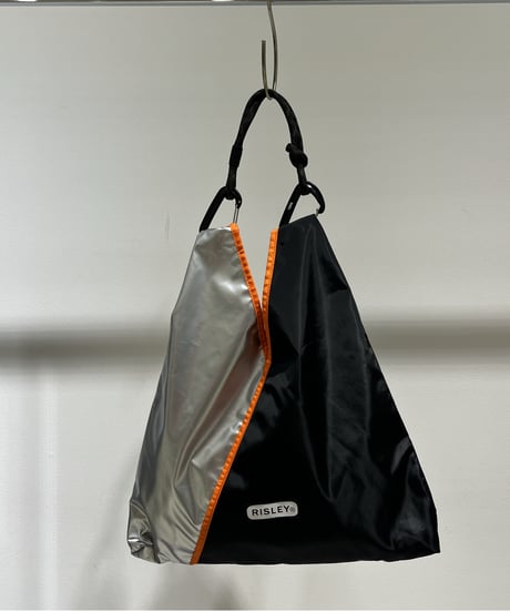 【R2501-TBG34】Triangle bag (1740905)