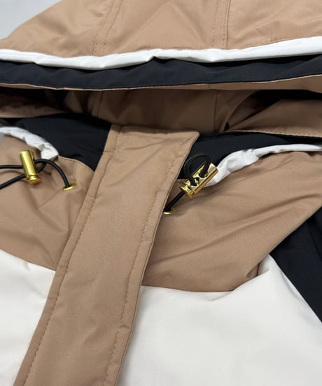 【R2503-BDM825】 Bicolor down mountain parka（1680044）