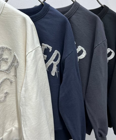 【R2603-APS1060】 Applique sweatshirt (1741144）