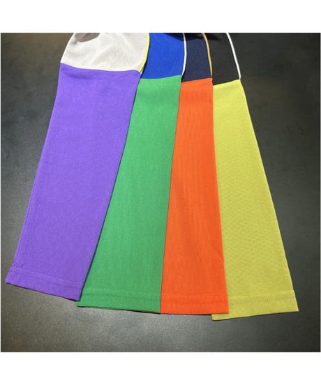 【R2403-SBC768】See-through bicolor turtleneck (1740867)