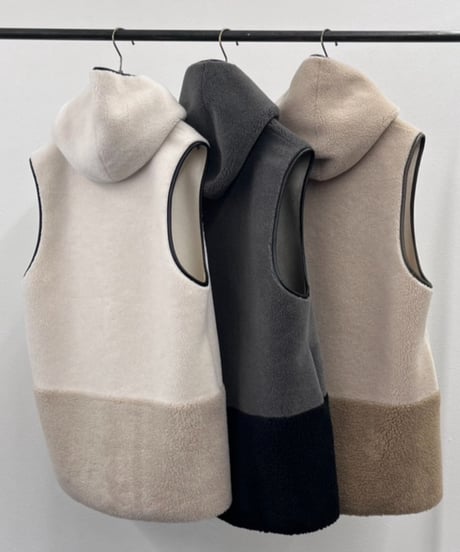 【R2503-RBP829】 Bicolor boa vest（1680052）