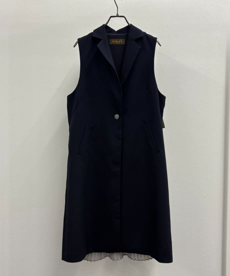 【R2501ｰBTG786】Back pleated tailored collar gilet (1740891)