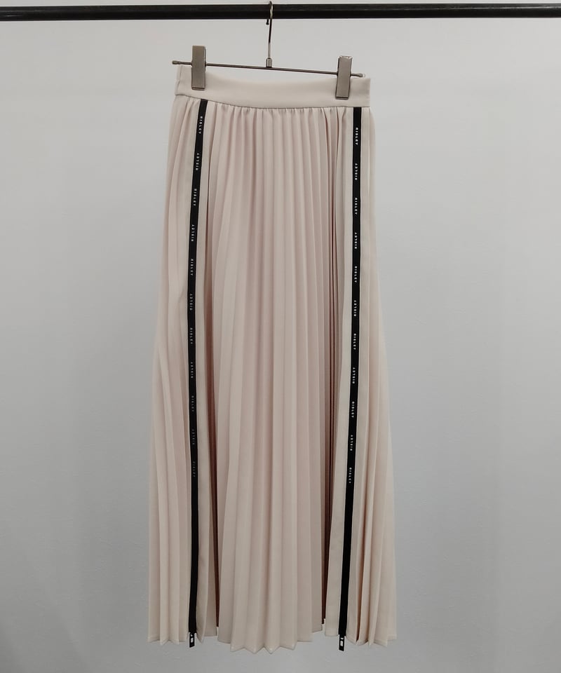 R2503-ZSK485】 Logo zip pleats skirt（1740647） |