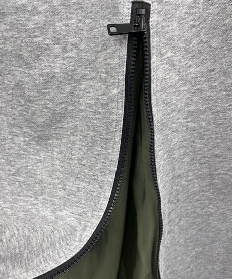 【R2601-BSK914】 Two-tone zip skirt（1741023）
