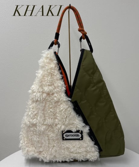 【R2503-FQB40】Triangle fur quilt bag（1740980）