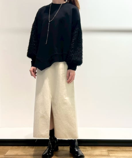 【R2503-FSW911】 Fur sleeve sweatshirt（1741014）