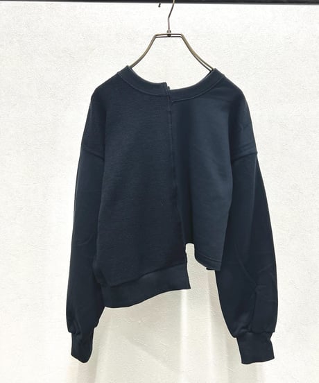 【R2503-FBL907】 Logo sweat (1741018）