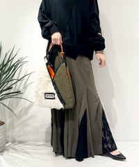【R2503-FQB45】Triangle fur quilt mini bag（1740985）