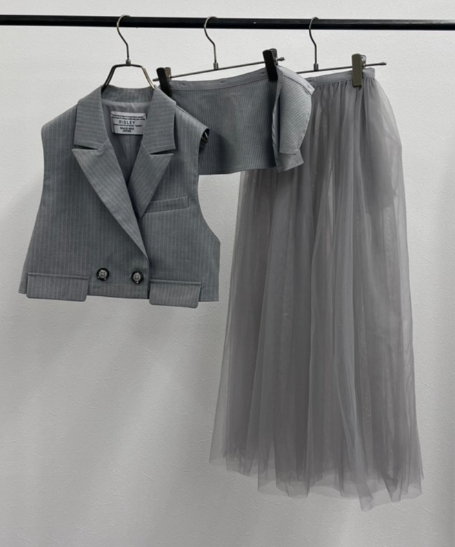 R2601ｰLCG936】 Long tulle tailored collar gilet