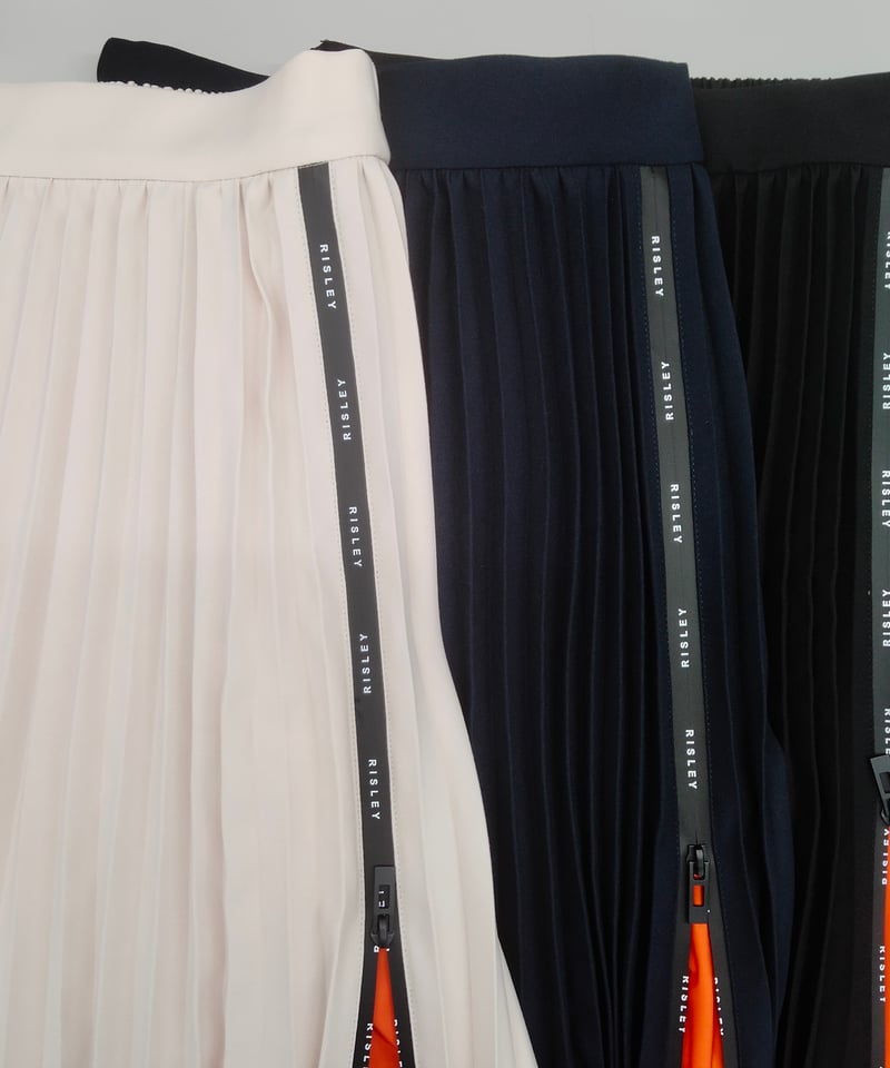 りりー R2601-ZSK954】 Logo zip pleats skirt（1741067） |