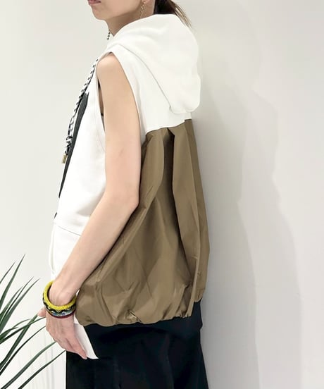 【R2503-NSF865】Sleeveless hoodie（1740970）