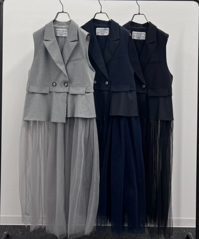 R2601ｰLCG936】 Long tulle tailored collar gilet