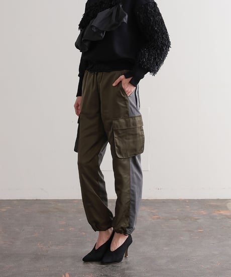 【R2403-BCP670】Bicolor cargo pants (1740830)