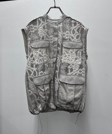 【R2603-NRJ1052】 Sleeveless lace jacket (1741136）