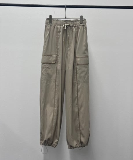 【R2601-CPT935】 Wide cargo pants（1741049）
