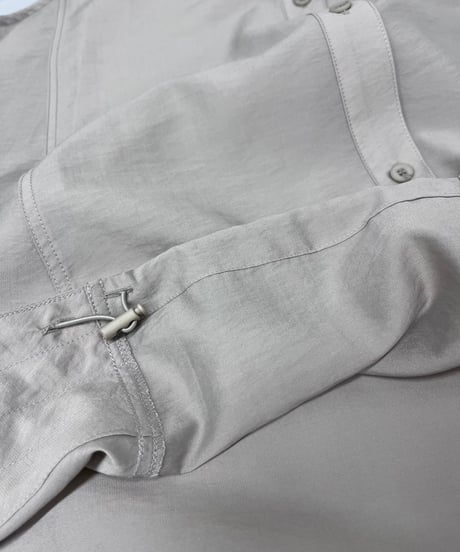 【R2601-DBL969】 Drawstring blouse  (1741084）