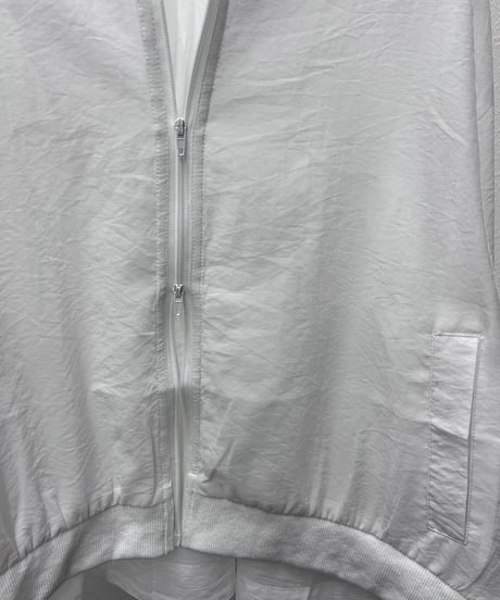 【R2601-SBZ964】 Sheer back gather blouson（1741075）