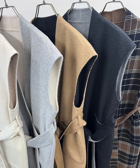 【R2503-RLV833】 Reversible wool gilet（1680047）