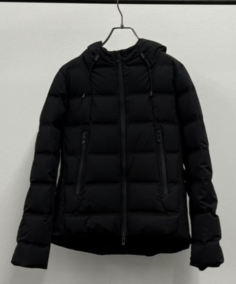 【R2403-DJK681】 Seamless down jacket (1680036）