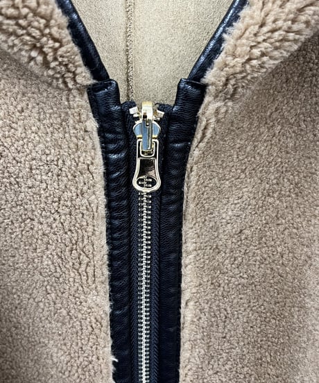 【R2303-RBP527】Reversible boa hoodie (1680026)