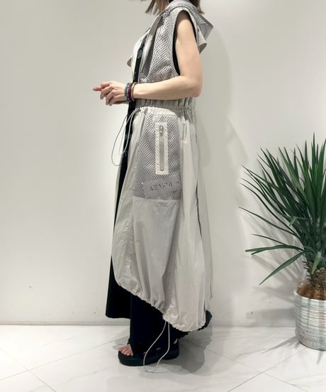 【R2601-LSJ957】 Long sheer gilet dress (1741071）