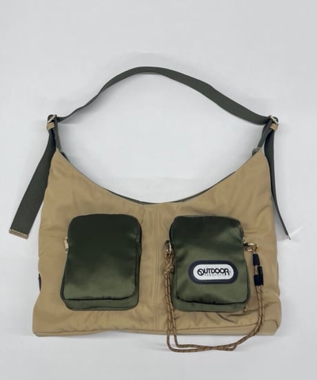 【R2503-TPB42】Triangle pochette (1740982)