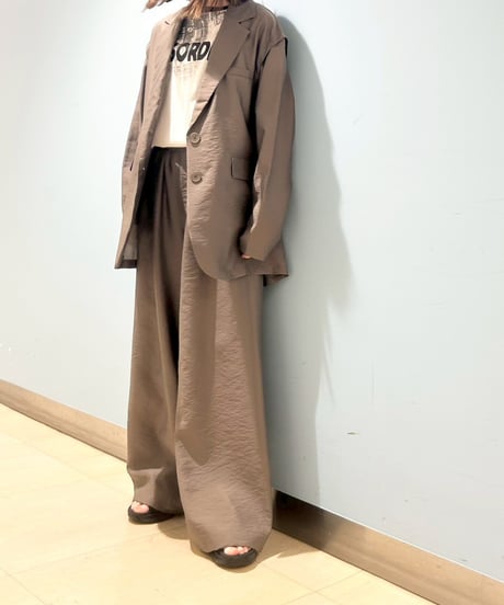 【R2601-TJK970】 Detachable sleeves jacket  (1741085）