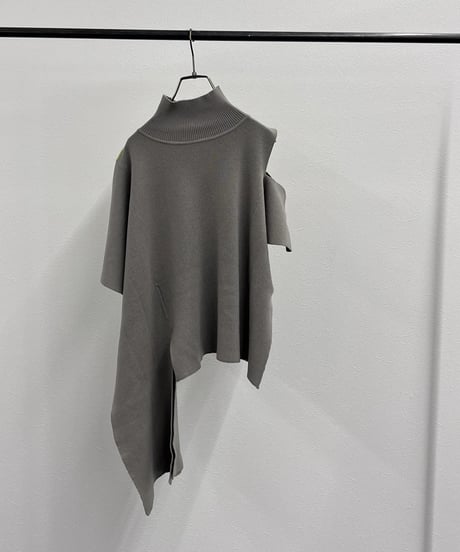 【R2503-BNP928】 Bicolor knit poncho (1741040)