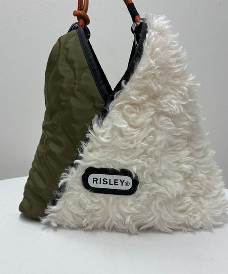 【R2503-FQB45】Triangle fur quilt mini bag（1740985）