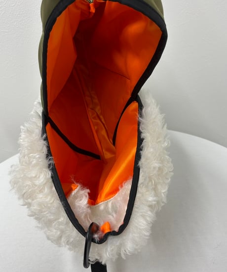 【R2503-FQB40】Triangle fur quilt bag（1740980）
