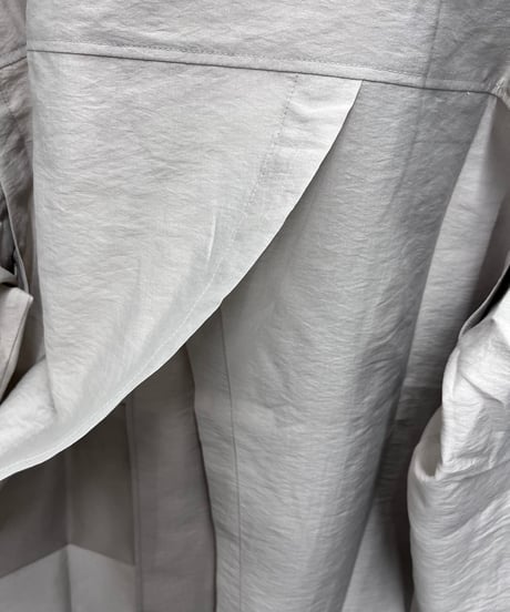 【R2601-TJK970】 Detachable sleeves jacket  (1741085）