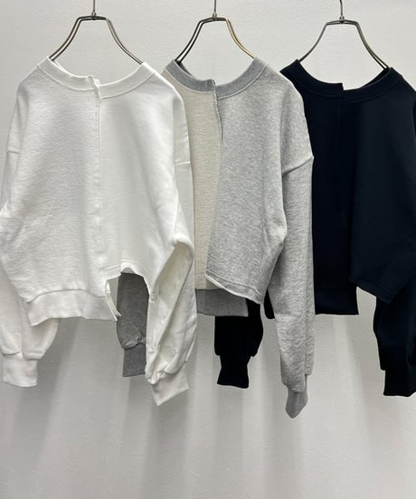 【R2503-FBL907】 Logo sweat (1741018）