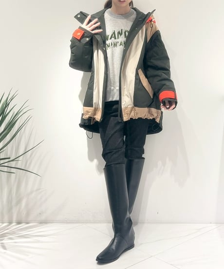【R2503-BDM825】 Bicolor down mountain parka（1680044）