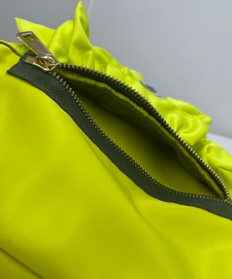【R2601-TFB37】 Triangle mini bag with frills（1740939）